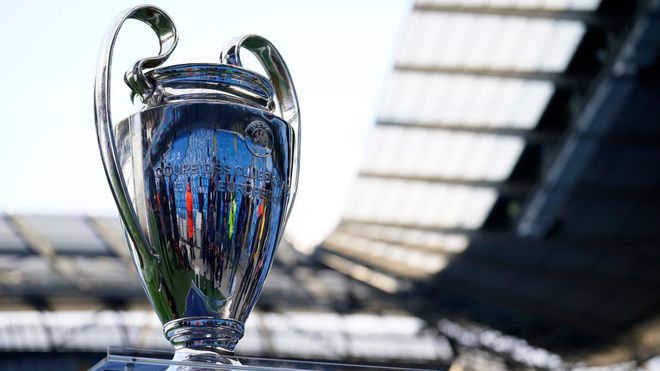 在關鍵比賽 在關鍵比賽